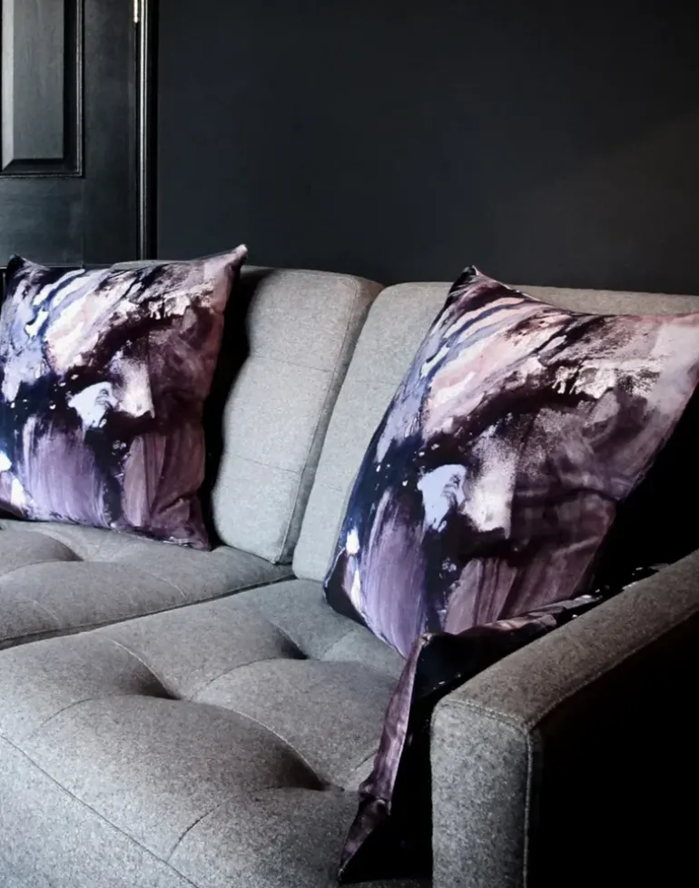 17 Patterns Nebulous Violet Cushion