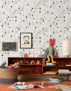 100 Things, Black on White