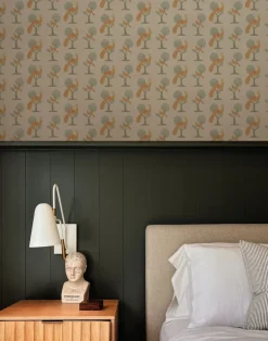 A Jackdaw and Peacock Feathers, Folk