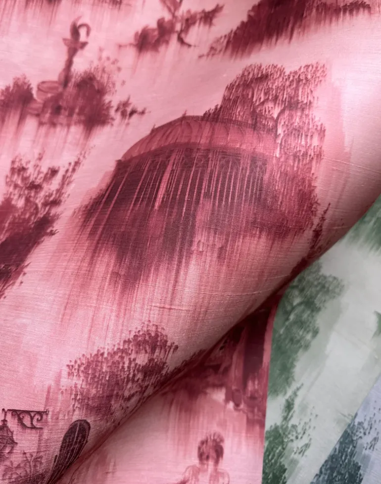 Amelia Toile, Amaranth