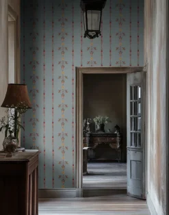 Angels and Suns, Steel