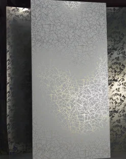 Angles, Gold & White