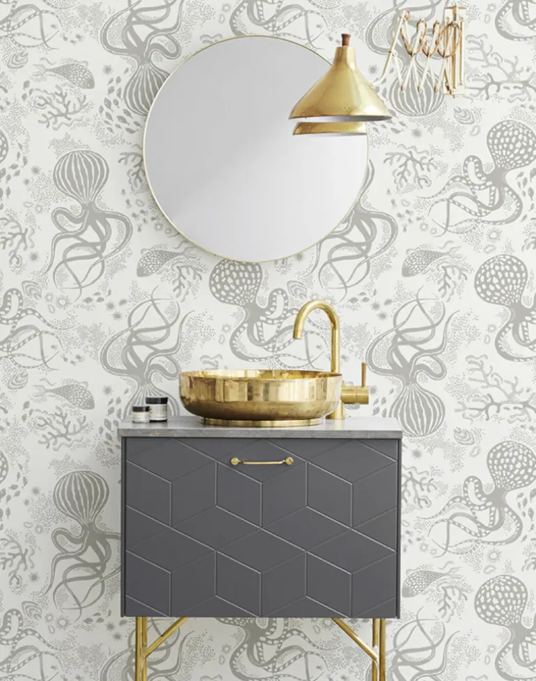 Aquatic, White & Vintage Black