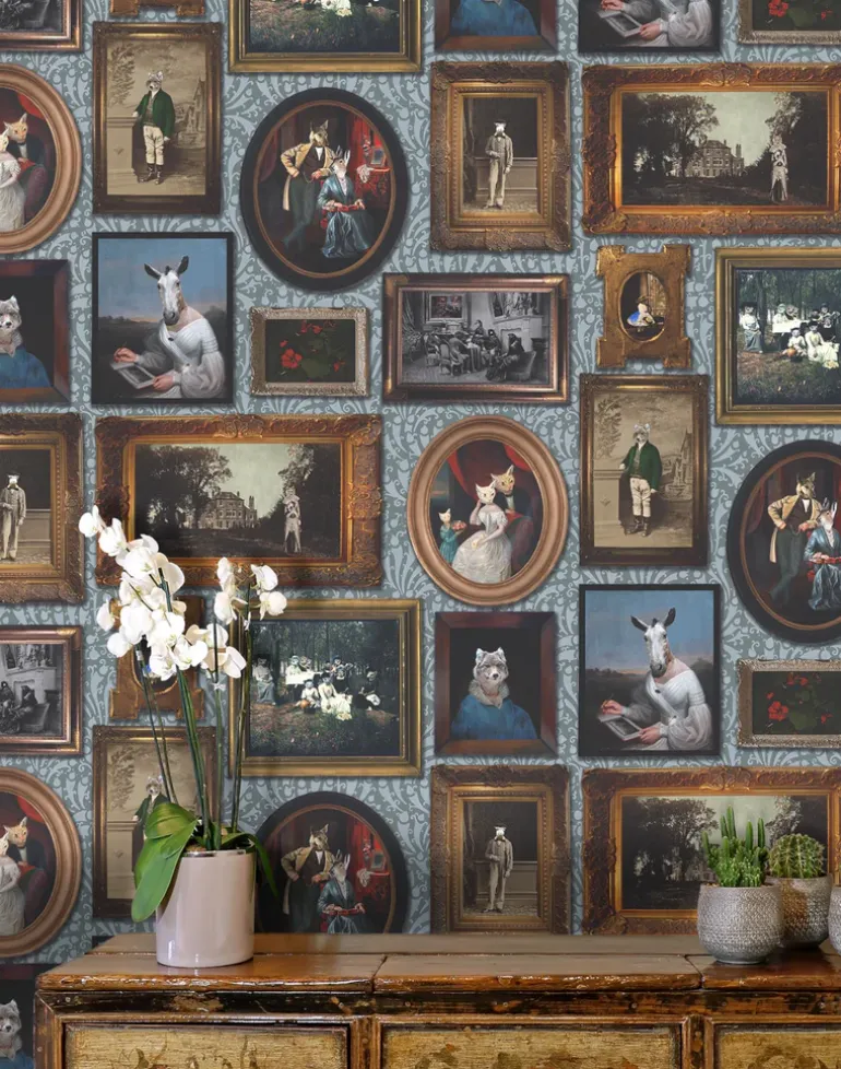 At the Art Gallery, Teal