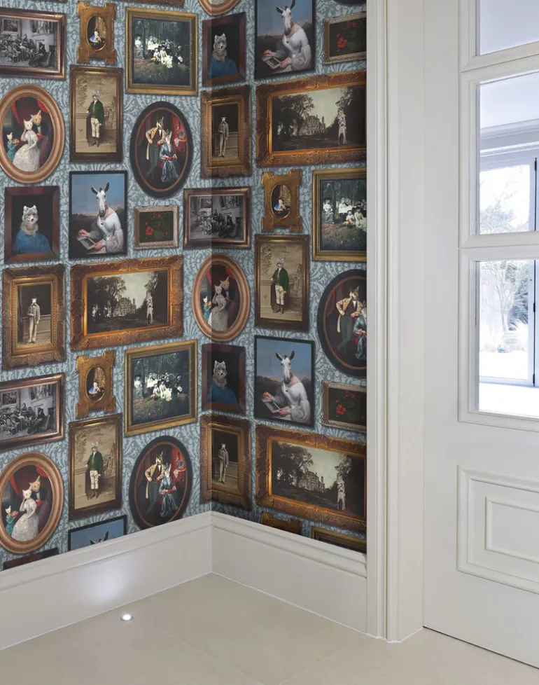 At the Art Gallery, Teal