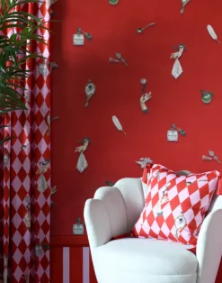 Belle Epoque Red Wallpaper