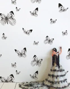 Butterfly Valley, Black & White