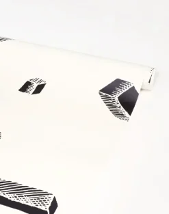 Carlton, Black & White