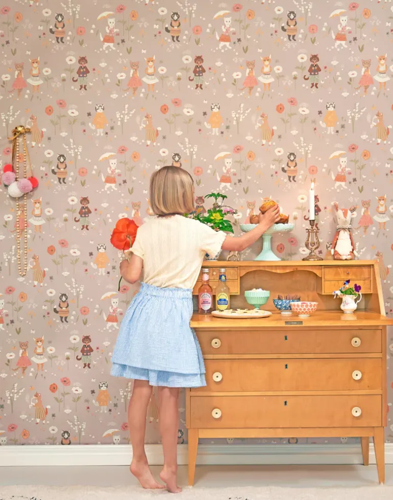 Catwalk, Lovely Lilac