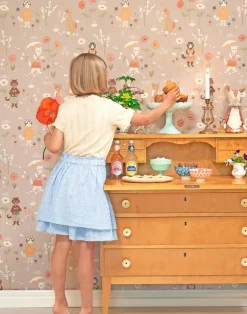 Catwalk, Lovely Lilac