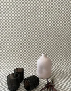 Checker, Taupe