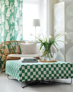 Flora Linen Fabric, Deep Green