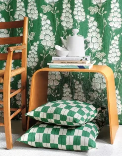 Flora Linen Fabric, Deep Green