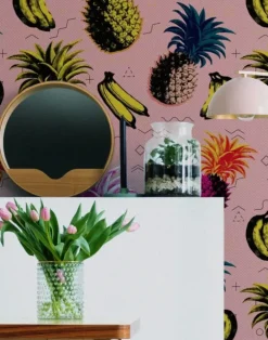 Flying Objects, Pink