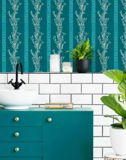 Gatty's Kelp Forest, Deep Blue Sea