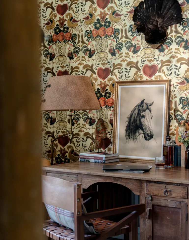 Goldene Henne Anthracite