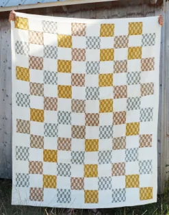 Gustav Linen Fabric, Mustard / Rye