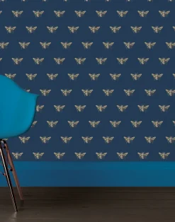 Insects Noir, Bombus Royal