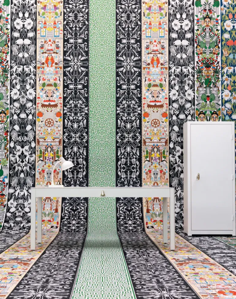 JOB-05 L’Afrique Archives Wallpaper by Studio Job