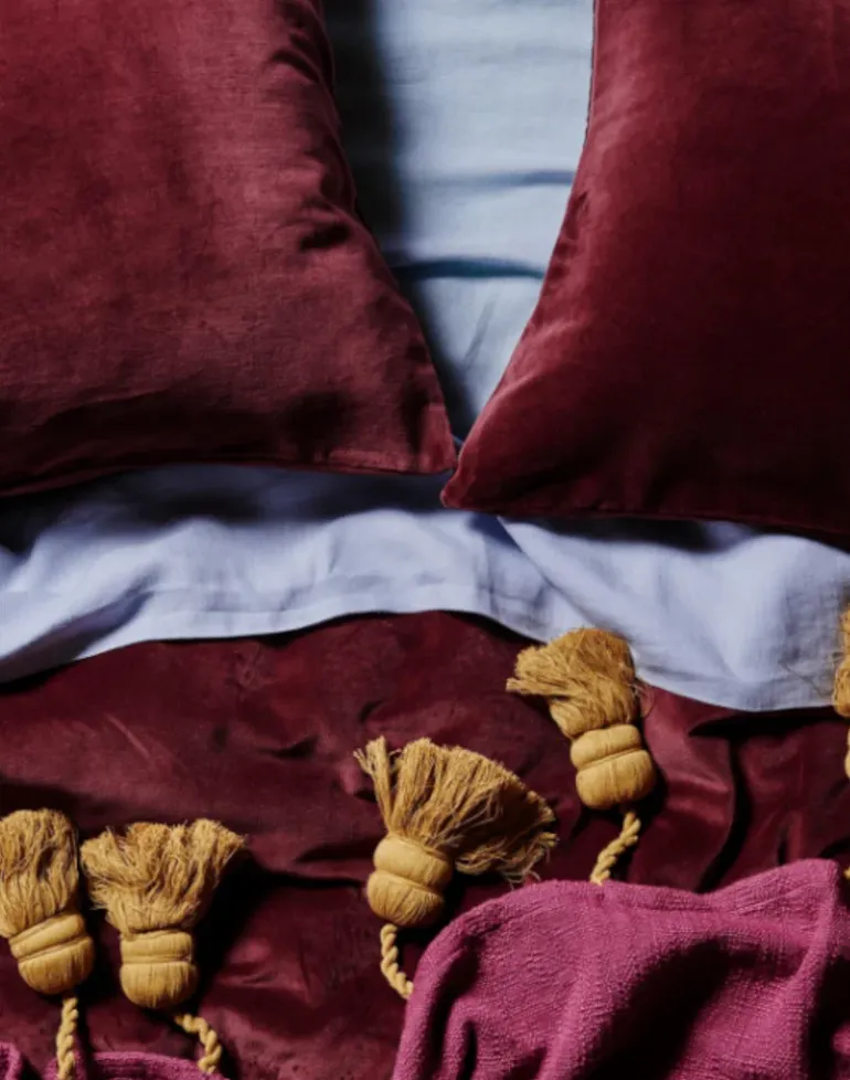 Kip & Co Tassel Throw, Plum