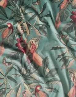 Passiflora Velvet Fabric, Vardo