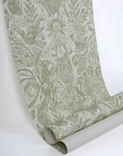 Squirrel & Sunflower, Green Sedge