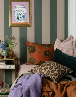 Stripe Forward, Green