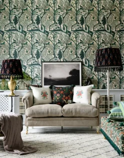 The Enchanted Woodland, Green