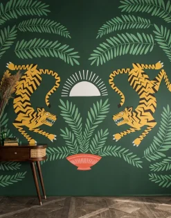 Tigers & Plants, Green