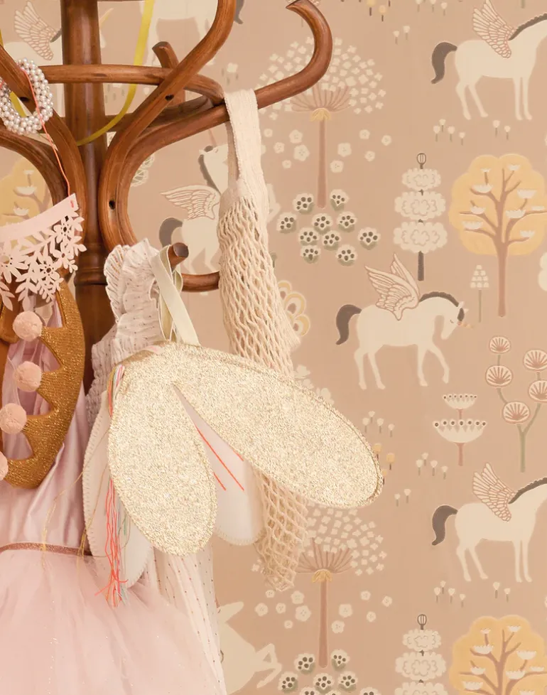 True Unicorn, Old Pink