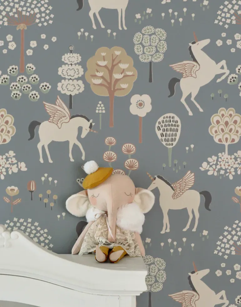 True Unicorns, Evening Blue 116-05