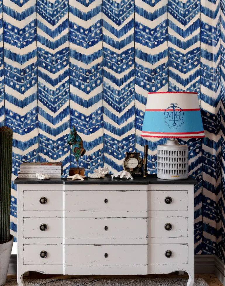 Turkish Ikat, Foliage