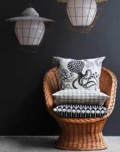 Aquatic Cotton Fabric, White / Black