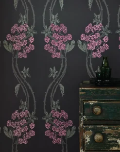 Autumn Berry, Blackberry