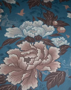 Bloomin' Marvellous, Belle Blue