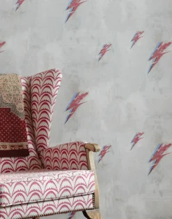 Bolt, Red on Natural