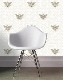 Bombus Botanicus in Bubblegum