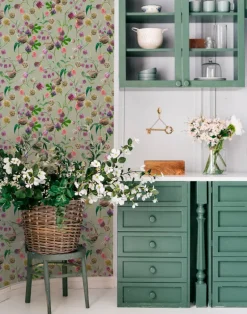 Botanical Wren, Green Mist