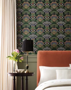 Bramble Black RP7318