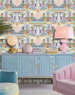 Chatelaine Mural, Chatelaine Candy Bar