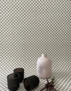 Checker, Taupe