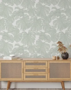 Deliciousness, Quiet