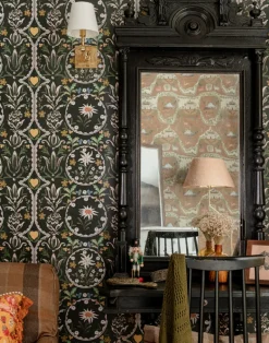 Edelweiss Cypress Green