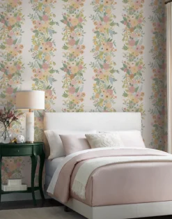 Garden Party Trellis. Pastel Muti RP7311