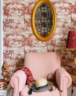 Grand Prix, Smokey Red