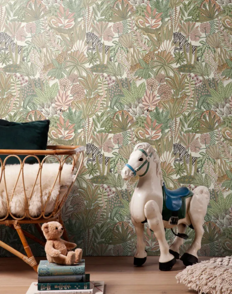 Hide and Seek MAC098