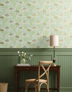 Highgrove White RF7501