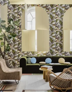 Hoopoe Leaves, Charcoal 119-1005