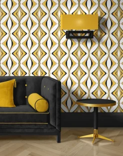 Hourglass, Bumble Bee