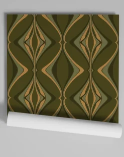 Hourglass, Forest Gold on Green